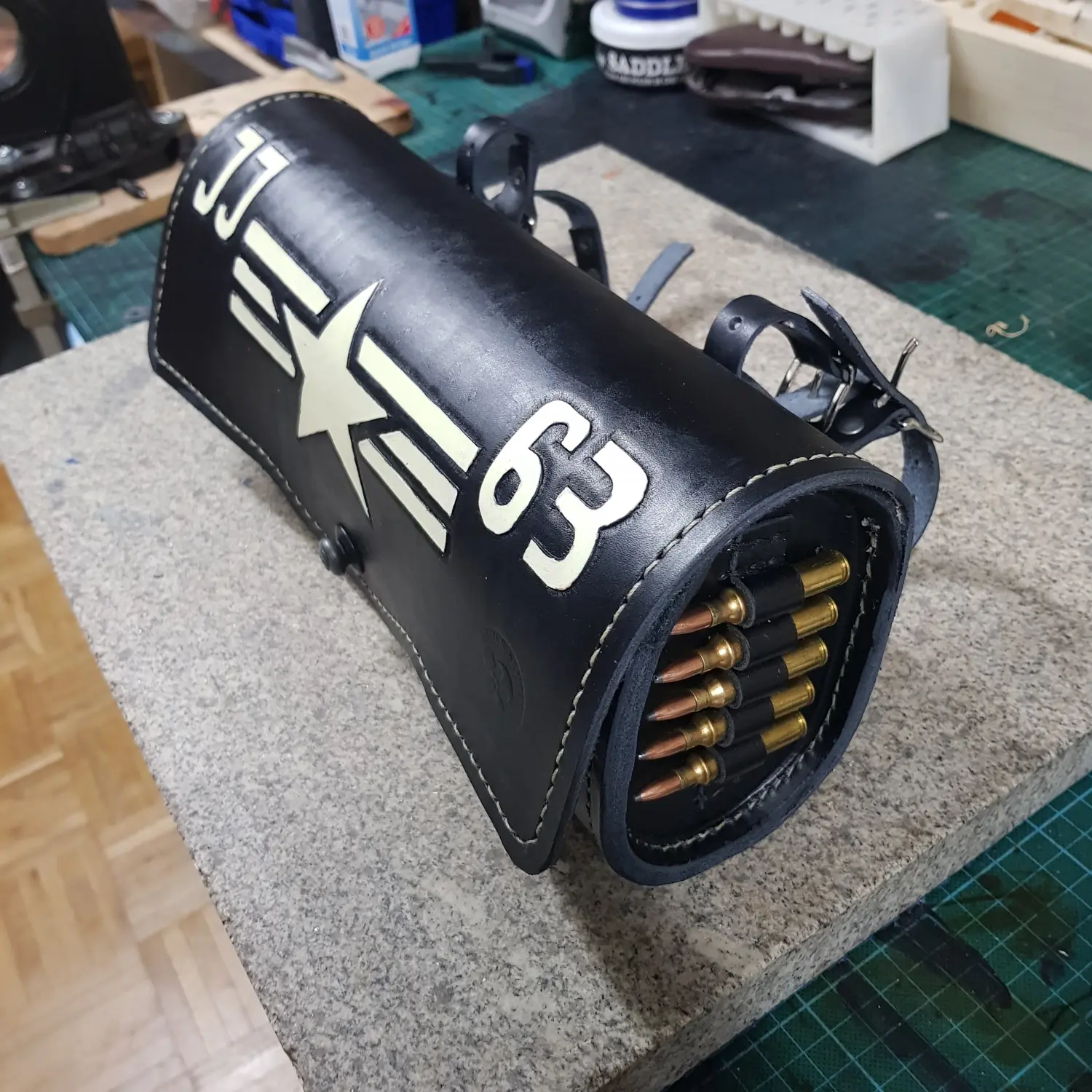 Da Leder Klopfa - Biker Werkzeugrollen