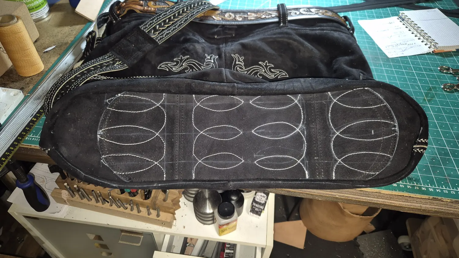 Da Leader Klopf - Lederwerkstückherstellung