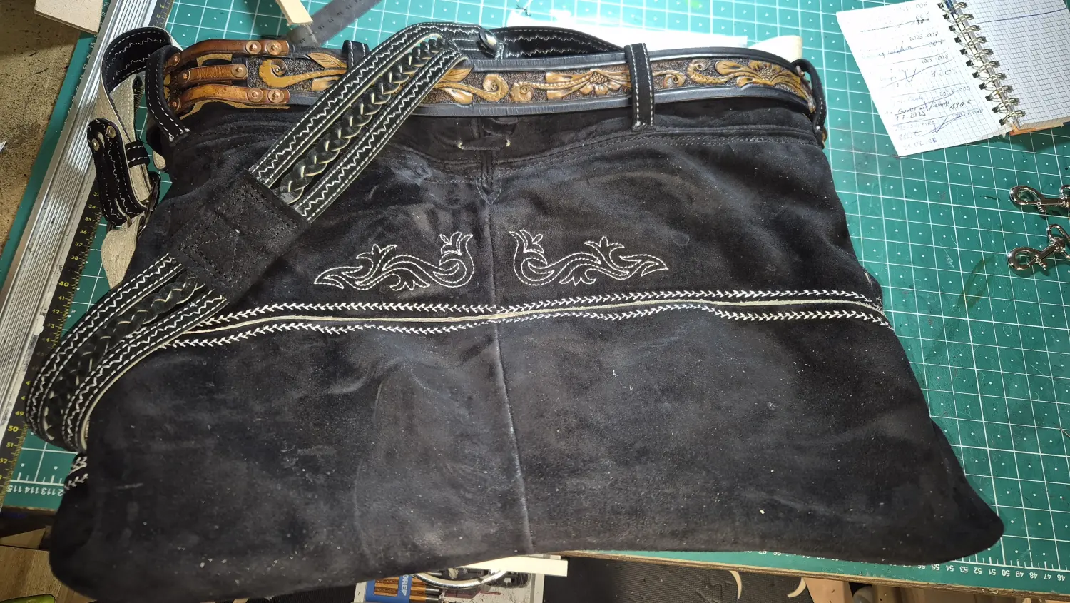 Da Leader Klopf - Lederwerkstückherstellung