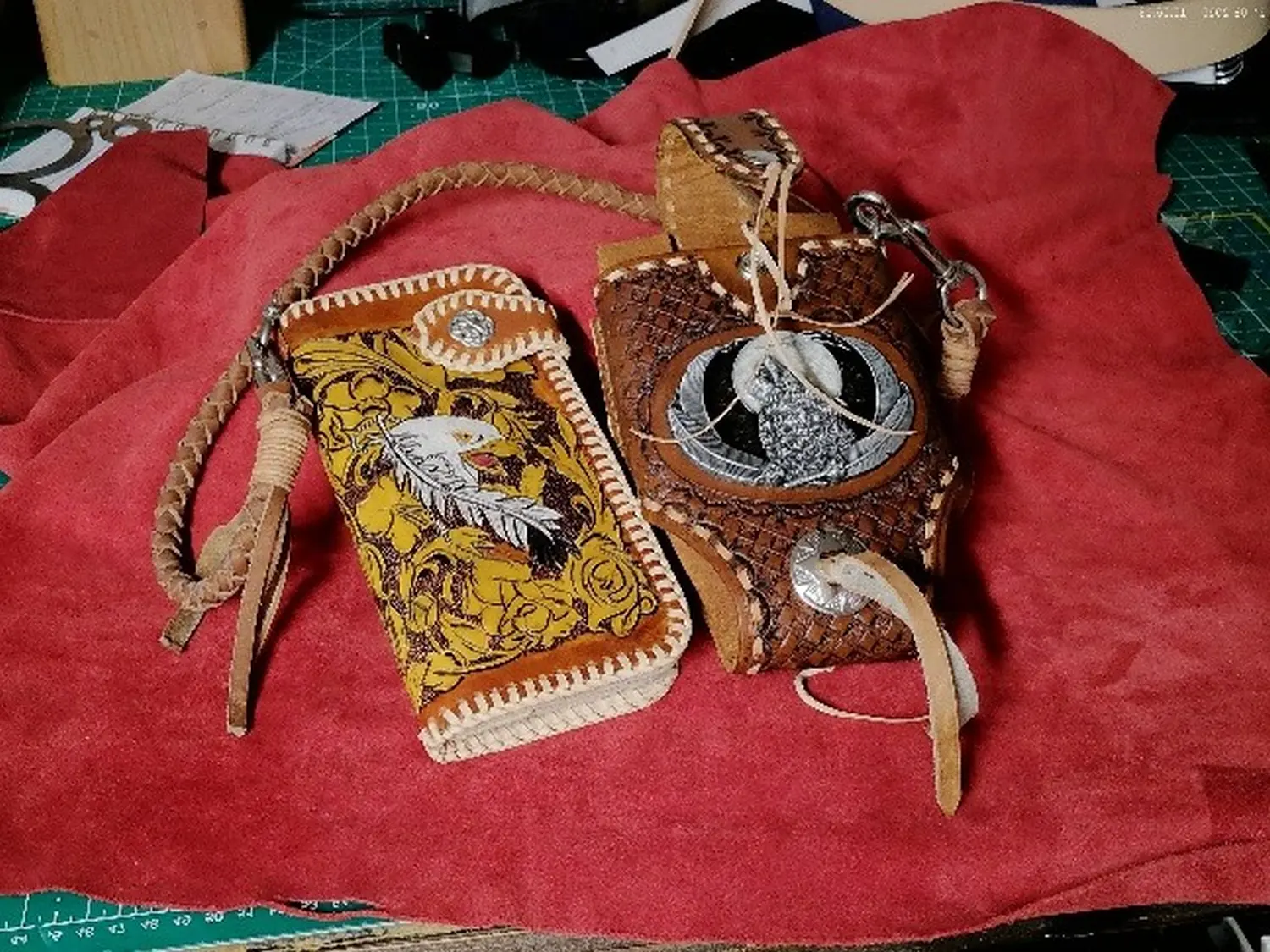 Da Leder Klopfa - 1 Biker Gürtel Geldbörse mit Holster, Adler aus Rinderleder, Holsterkette aus geflochtenen Bisonleder